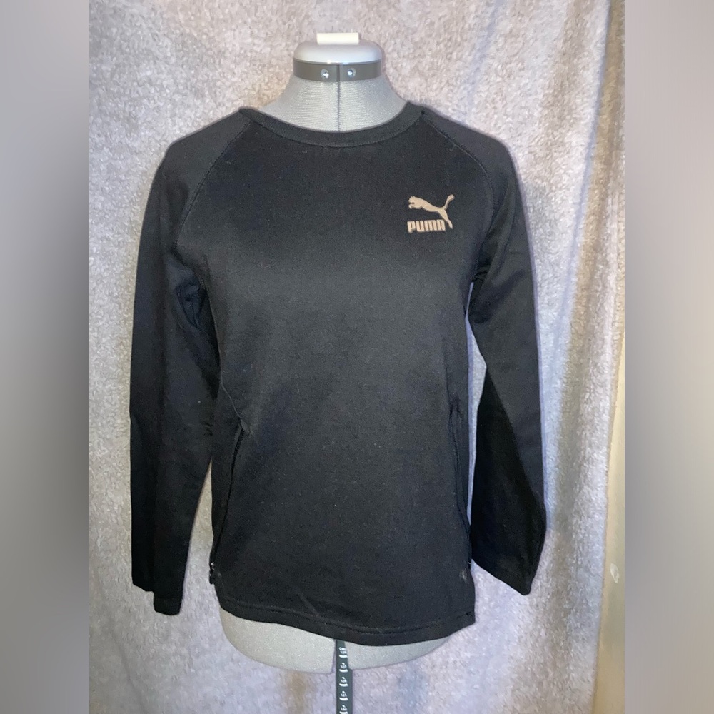 Unisex Puma Sweater Black size 8-10 Medium